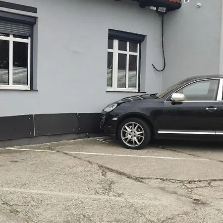 Mieszkanie Z Ogrodkiem Nr3 *