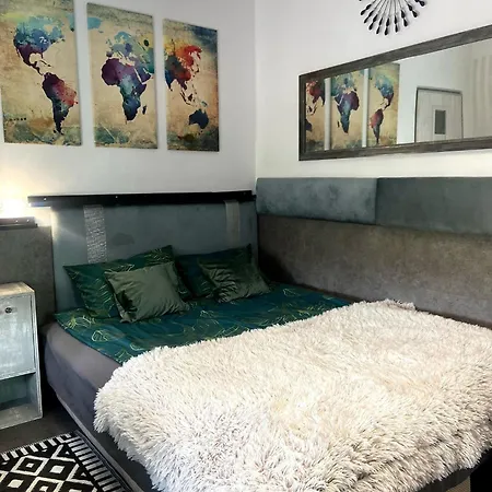 Apartment Mieszkanie Z Ogrodkiem Nr3