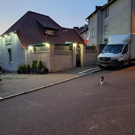 Noclegi- Pokoj 1 * Szczecinek