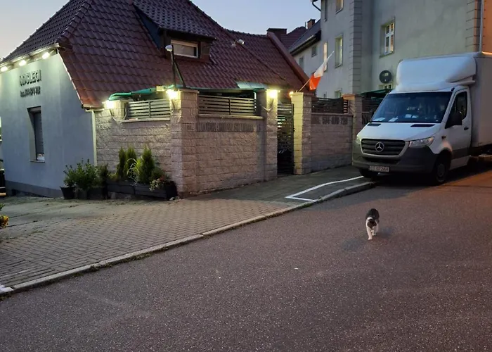 Noclegi- Pokoj 1 * Szczecinek